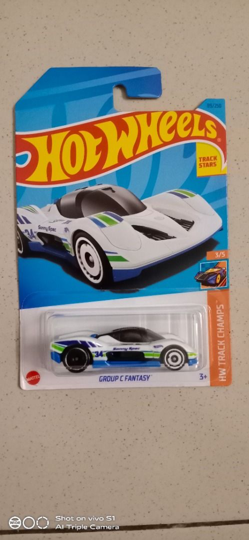 Hot Wheels Group C Fantasy Hobbies Toys Toys Games On Carousell