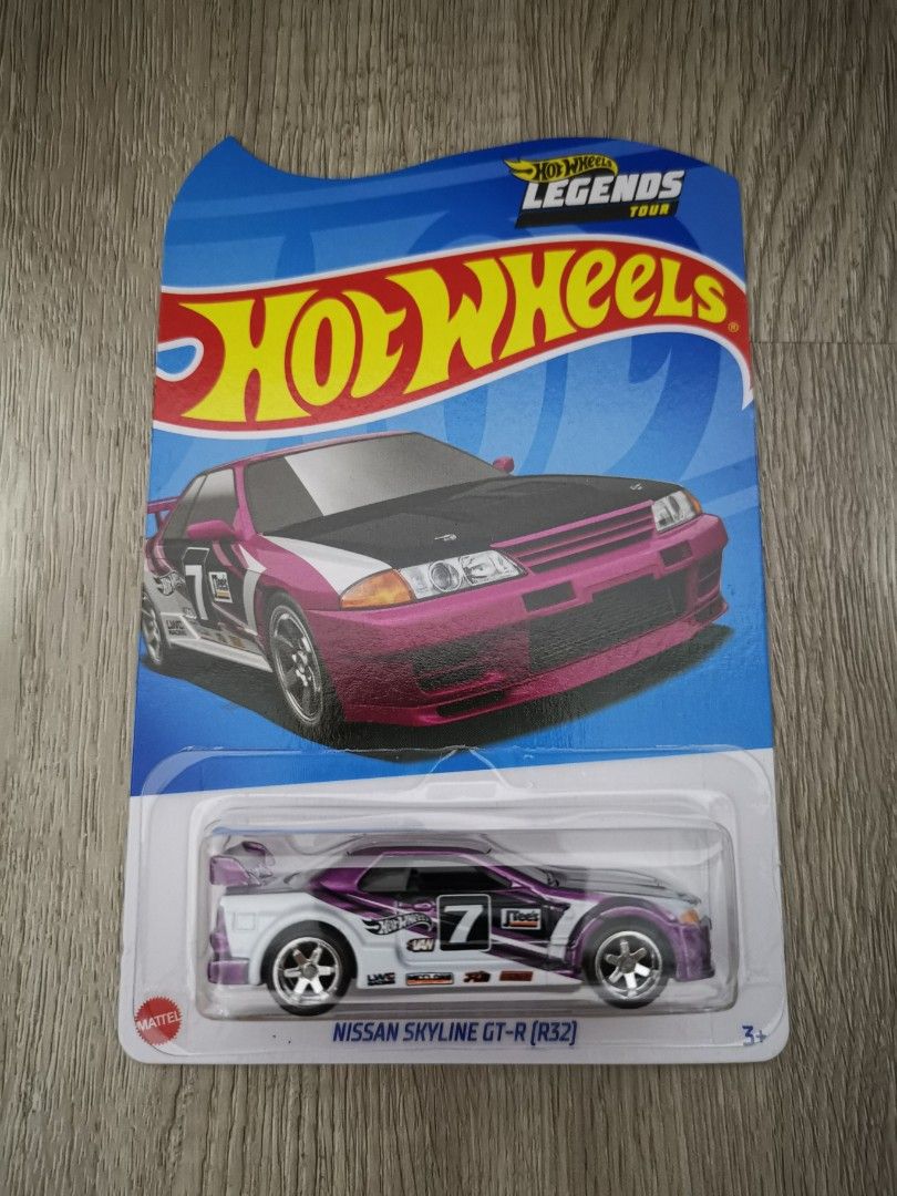 Hot Wheels Legends Tour Nissan Skyline Gtr R Hobbies Toys Toys Games On Carousell