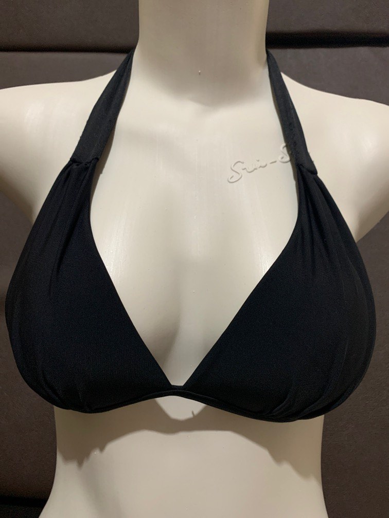 Bikini Top Hitam Fesyen Wanita Pakaian Wanita Atasan Di Carousell
