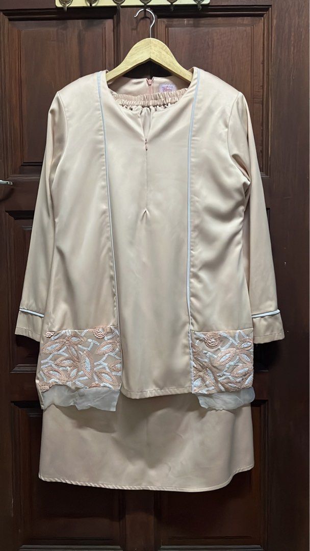 Baju Kurung Nude Colour Women S Fashion Muslimah Fashion Baju Kurung