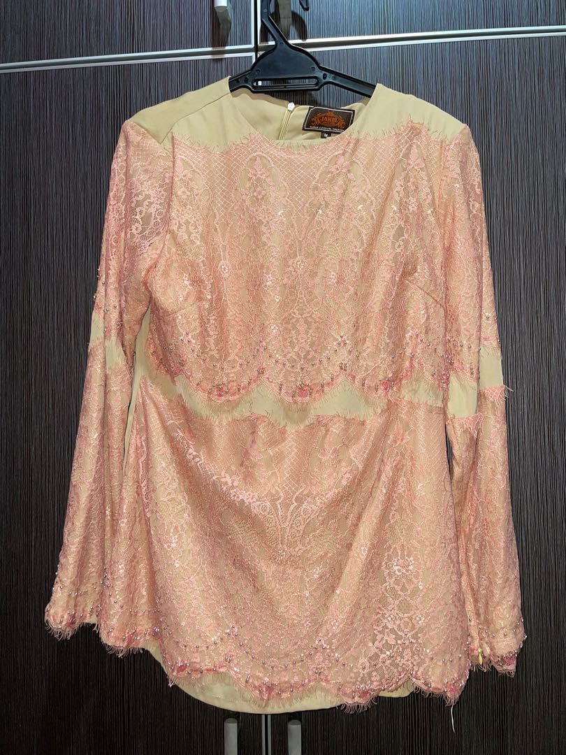 Jakel Baju Kurung Pink Nude Women S Fashion Muslimah Fashion Baju Kurung Sets On Carousell