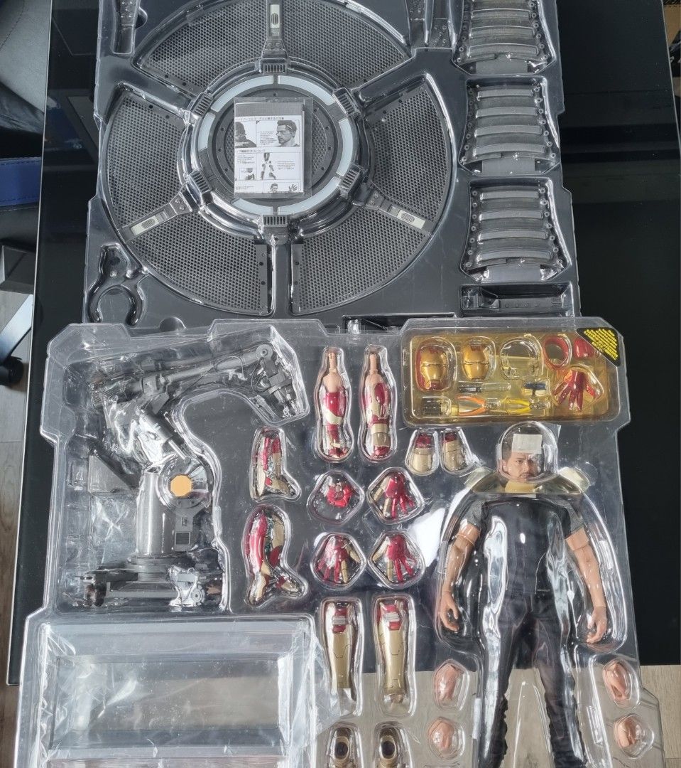 Hot Toys Tony Stark Ironman Armour Testing Version MMS Hobbies Toys Toys Games On