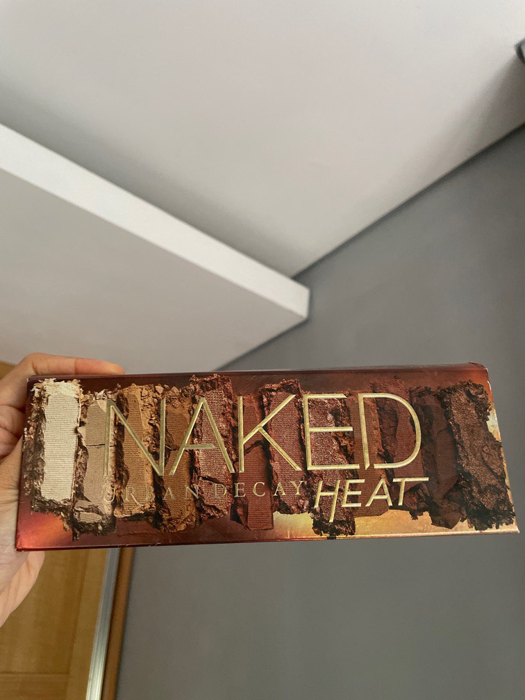 Urban Decay Naked Heat Original Eyeshadow Palette Box Kesehatan