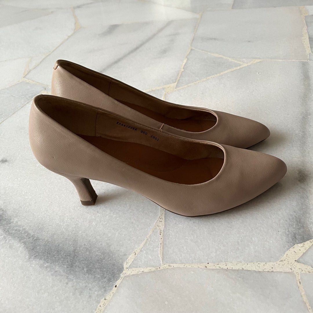 Hush Puppies Nude Heels Women S Fashion Footwear Heels On Carousell