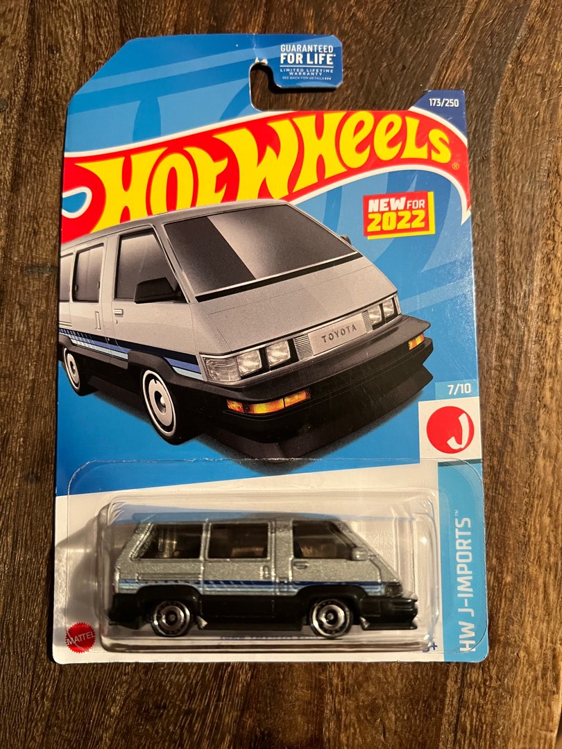 Hot Wheels Toyota Van 興趣及遊戲 玩具 遊戲類 Carousell