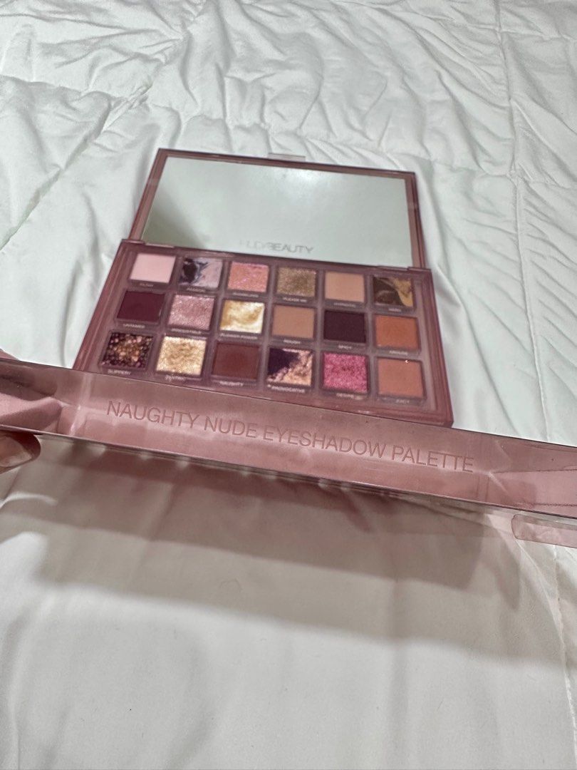 Huda Beauty Naughty Nude Eyeshadow Palette Beauty Personal Care