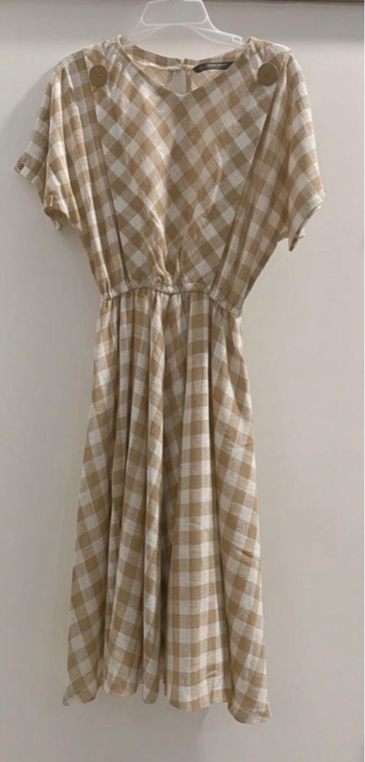 Mididress Zara Nude Coklat Cream Kotak Kotak Plaid Midi Uniqlo Fesyen
