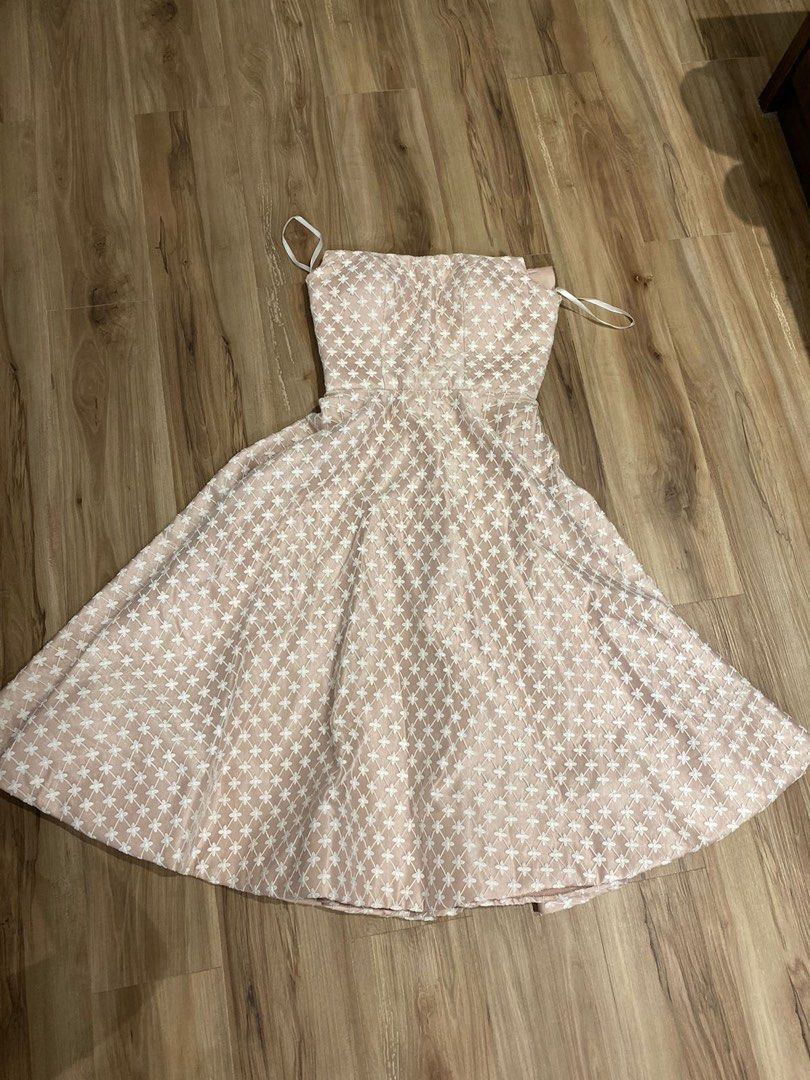 Nude White Flare Party Dress Kemben Fesyen Wanita Pakaian Wanita