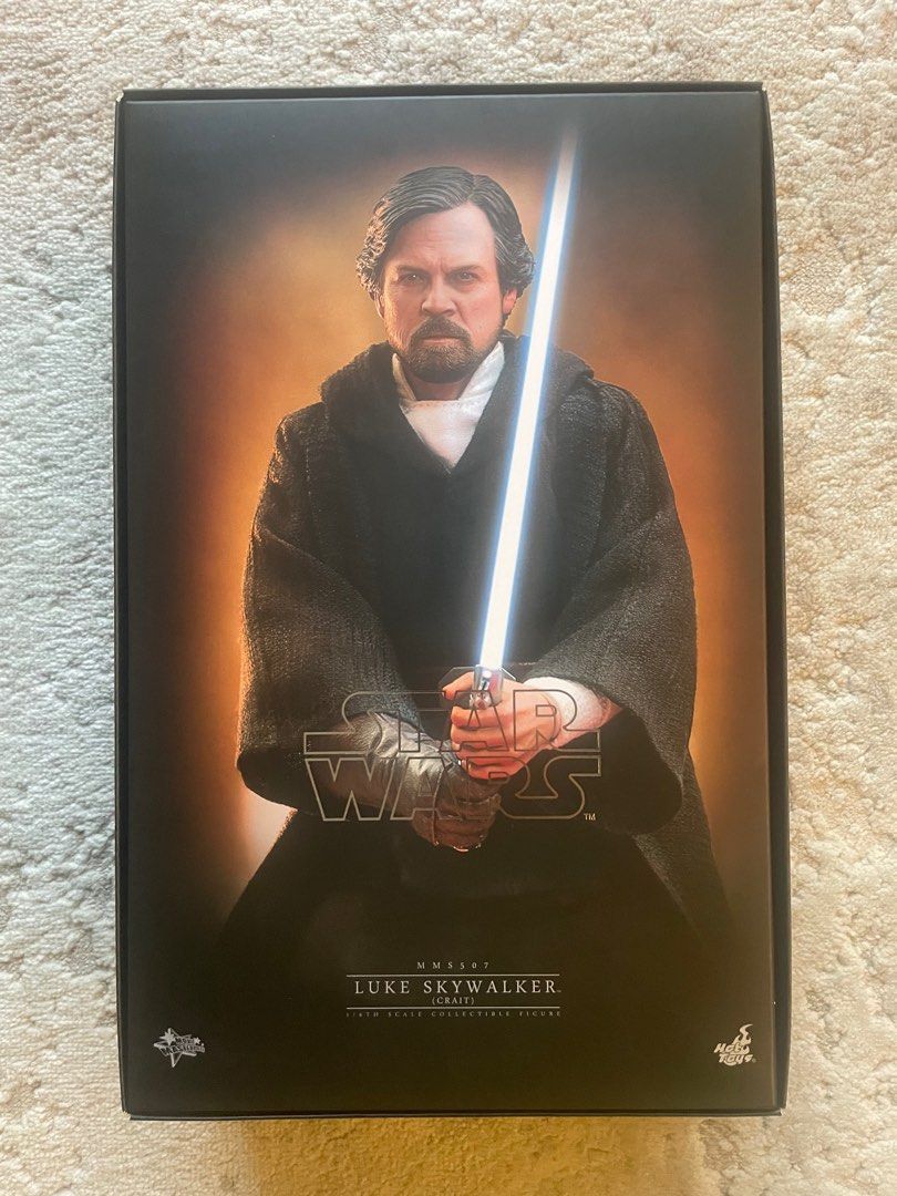 Hot Toys Luke Skywalker Crait Hobbies Toys Toys Games On Carousell