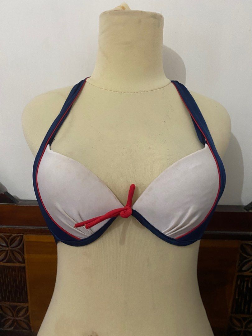 Bikini Baju Renang Olah Raga Baju Olahraga Di Carousell