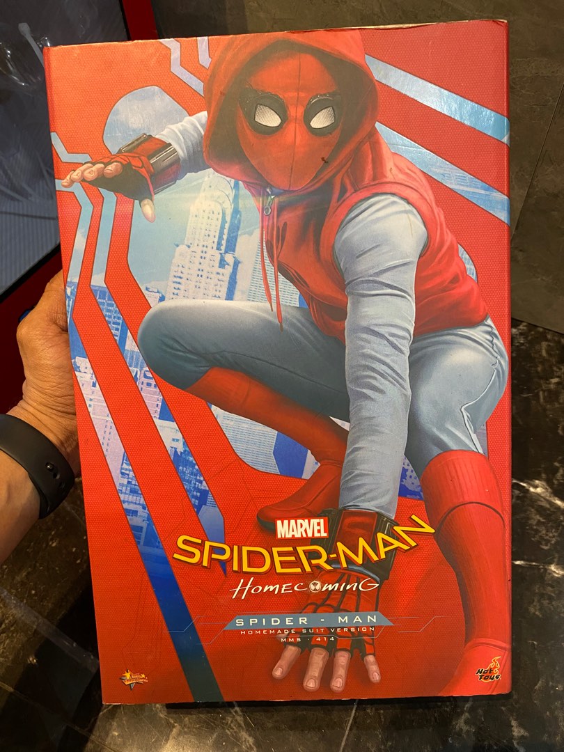 Hot Toys Spiderman Homemade Suit On Carousell