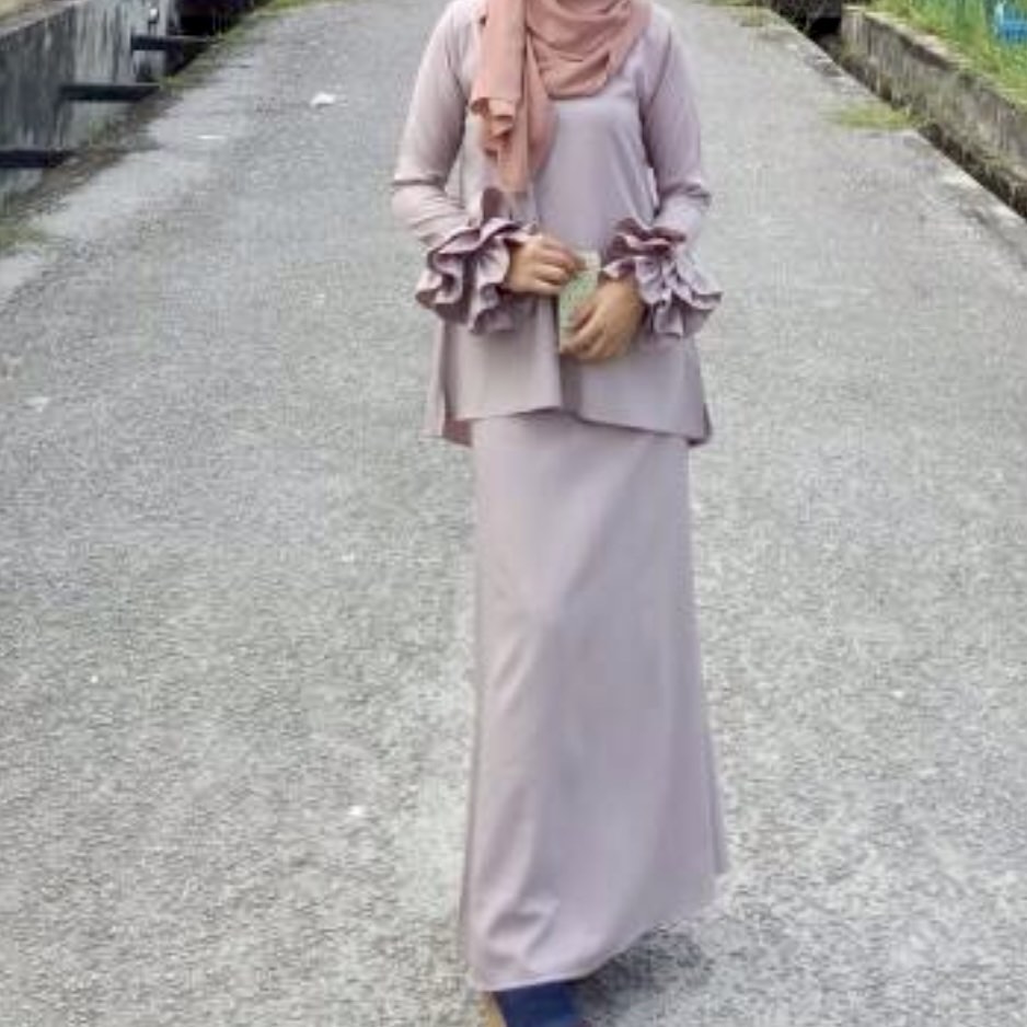She Ma Baju Kurung Nude Beige Ruffle Raya Set Women S Fashion