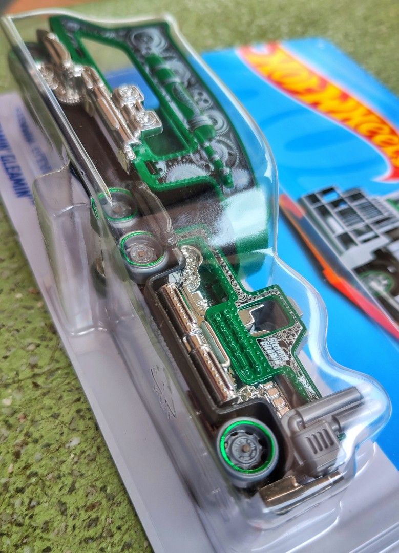 Hot Wheels Steamin Gleamin Truck Hobbies Toys Toys Games On Carousell