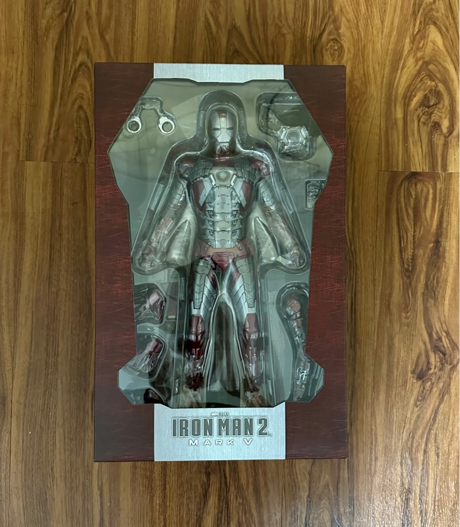 Hot Toys MMS Iron Man Mark V Hobbies Toys Toys Games On Carousell