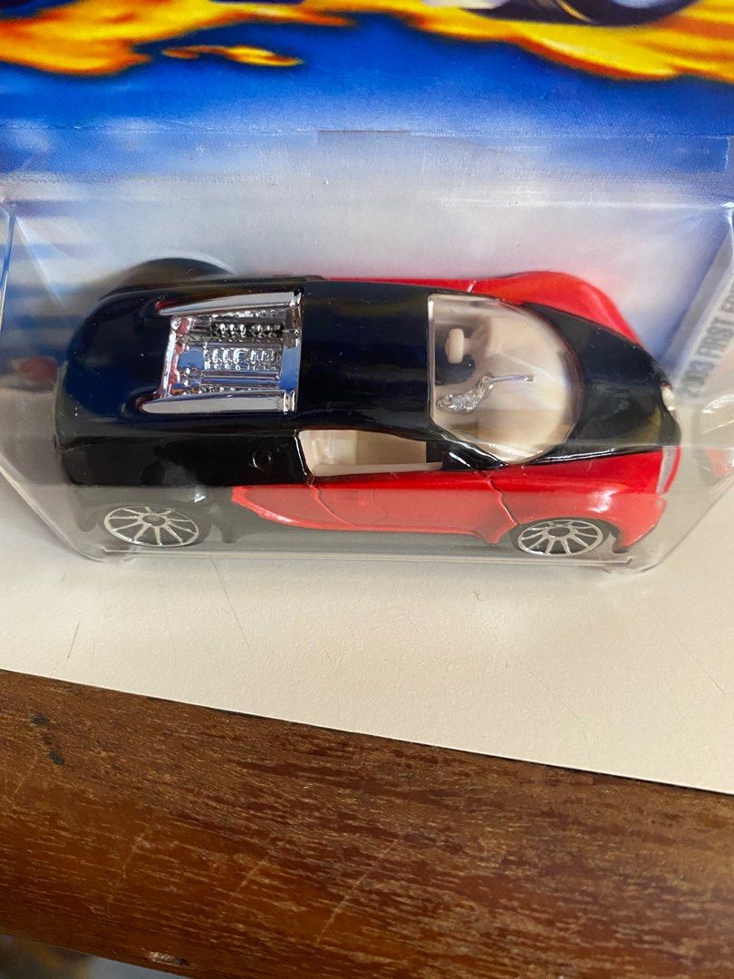 Hot Wheels Bugatti Veyron 2003 First Editions 18 42 1 64 Scale Hobbies Toys Toys Games