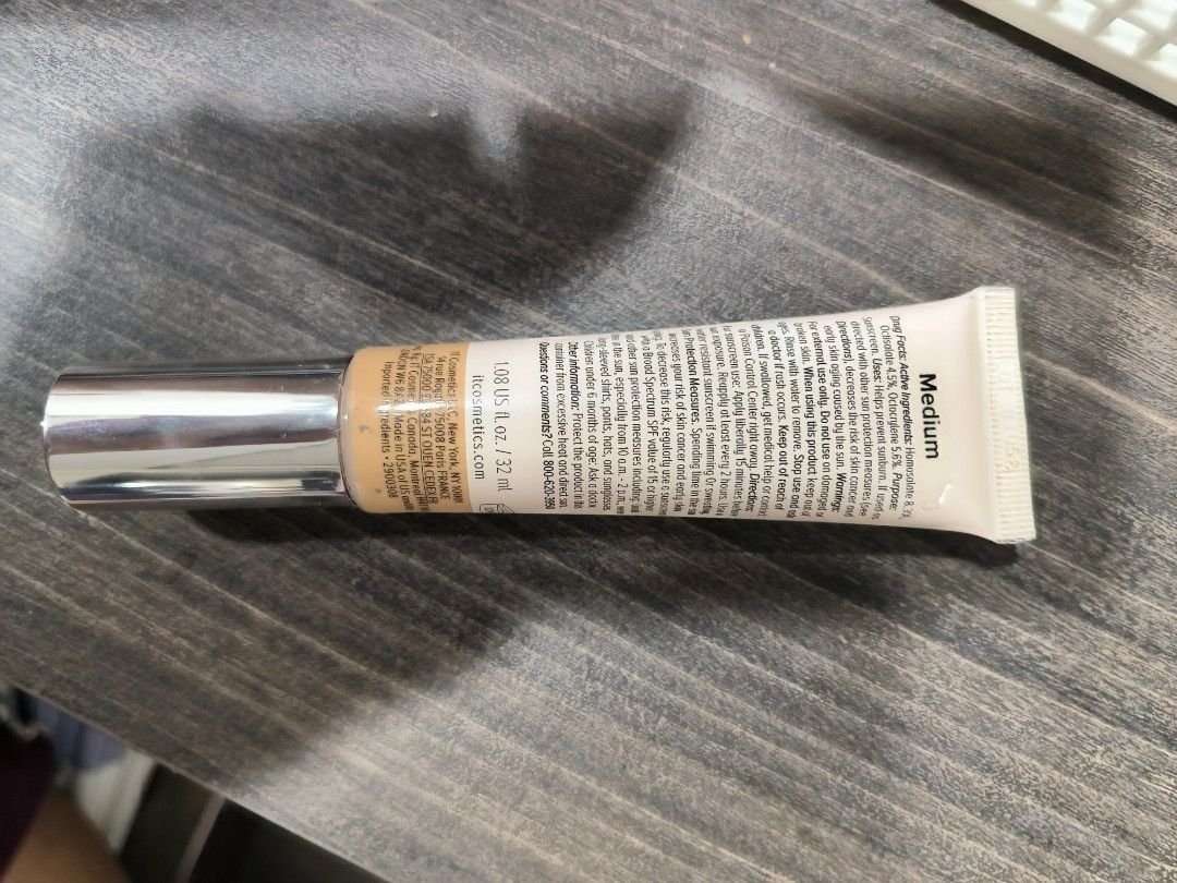 It Cc Nude Glow Beauty Personal Care Face Makeup On Carousell