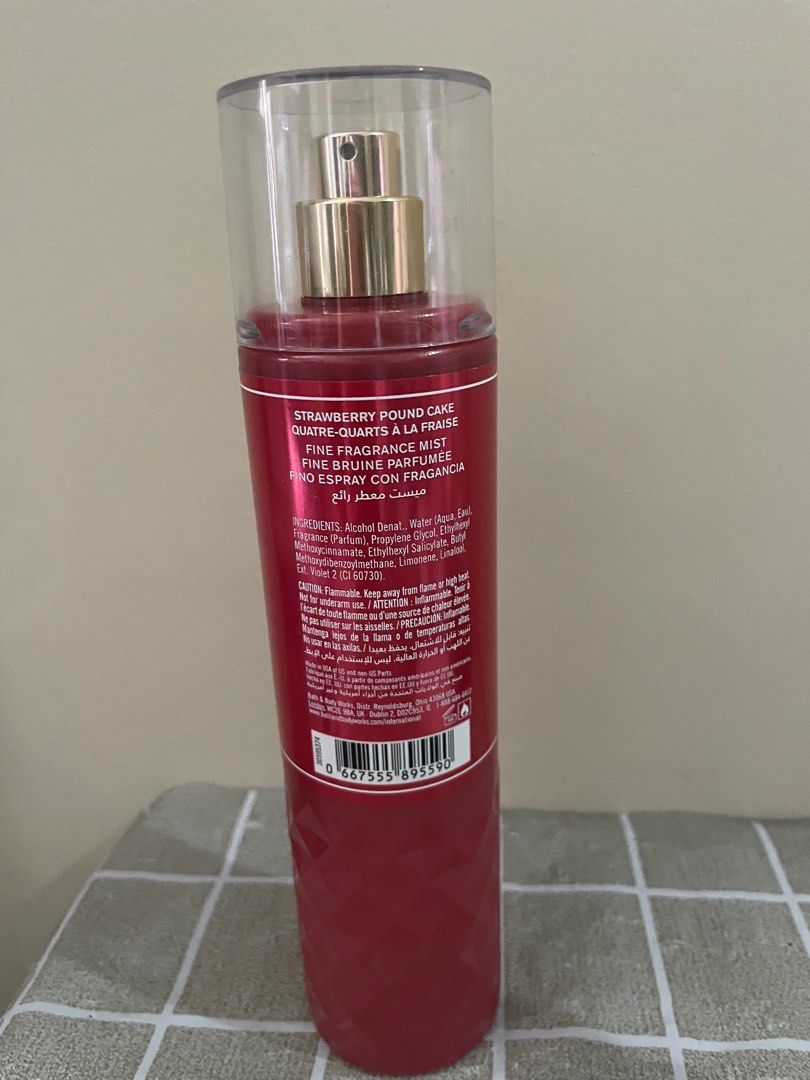 Bbw Strawberry Pound Cake On Carousell