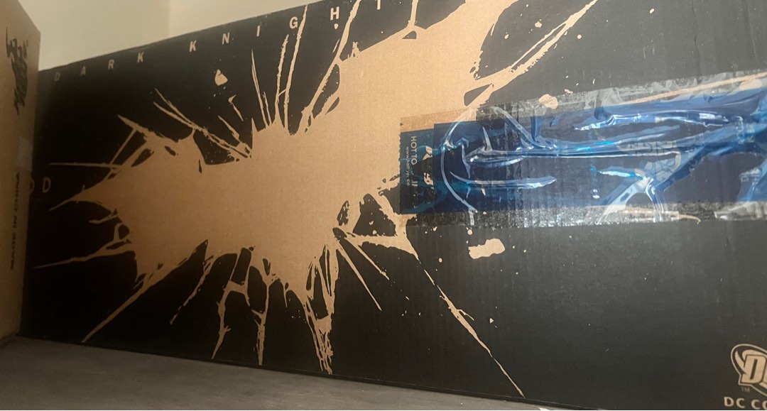 Hot Toys MMS Dark Knight Bat Pod 興趣及遊戲 玩具 遊戲類 Carousell