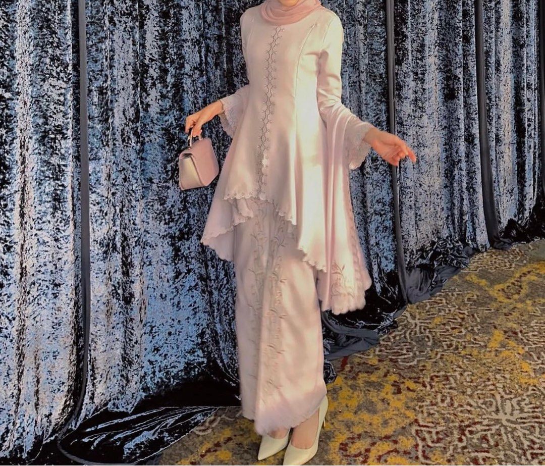 Hijabista Hub Nude Kurung Sareema Kebaya Women S Fashion Muslimah