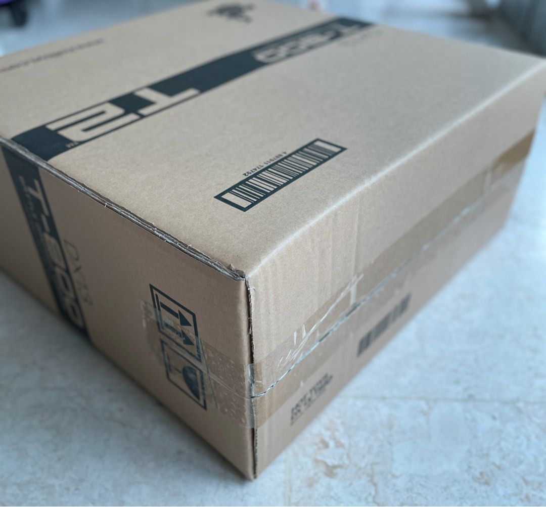 T 800 Battle Damaged Version Hot Toys DX13 Terminator Hobbies Toys Toys Games On Carousell