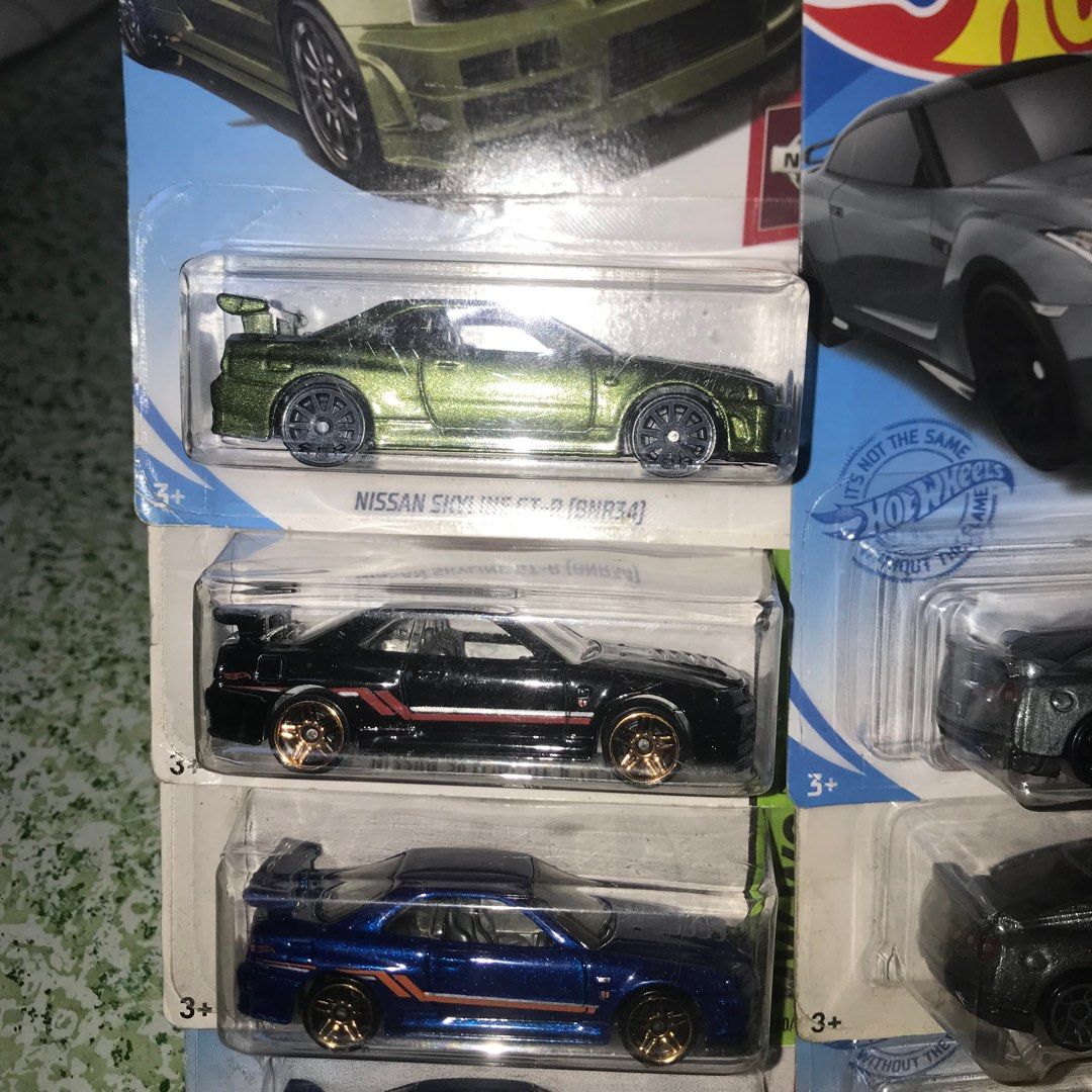 HOT WHEELS NISSAN SET R R R Hobbies Toys Toys Games On Carousell