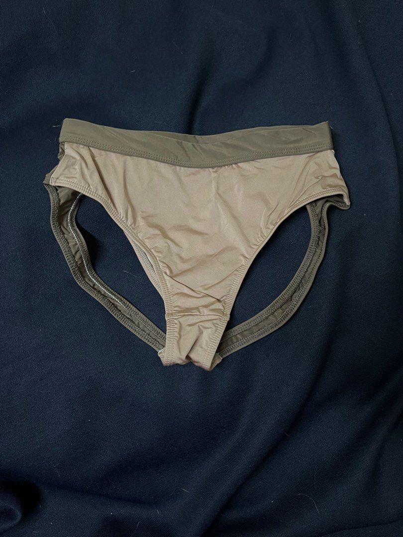 Hamade Polewear Bikini Top Rad Bottom Pole Wear Carousell