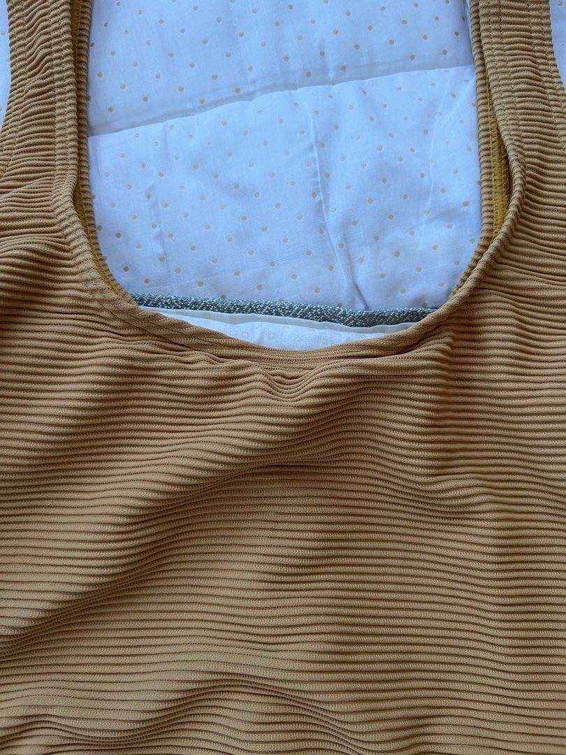 Billabong Tanlines Longer Tank Bikini Top On Carousell