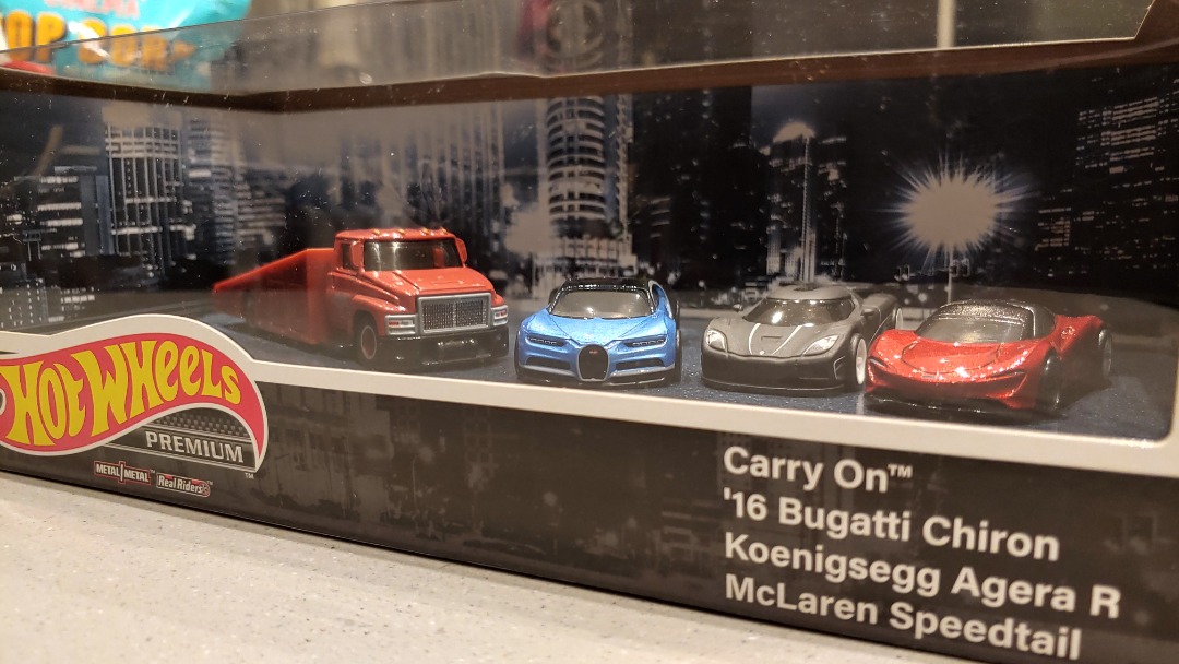 Hot Wheels HCR Premium Collector three cars Set team transport 興趣及遊戲