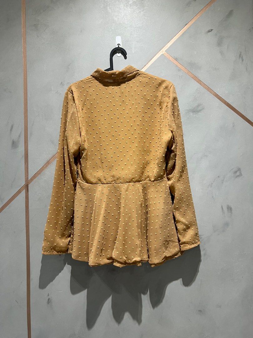 Baju Kurung Raya Top And Skirt Set In Nude Coco Brown Women S Fashion Muslimah Fashion Baju