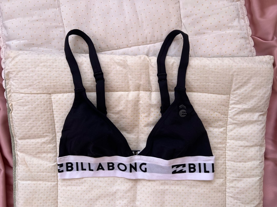 Billabong Sporty Triangle Bikini Top On Carousell