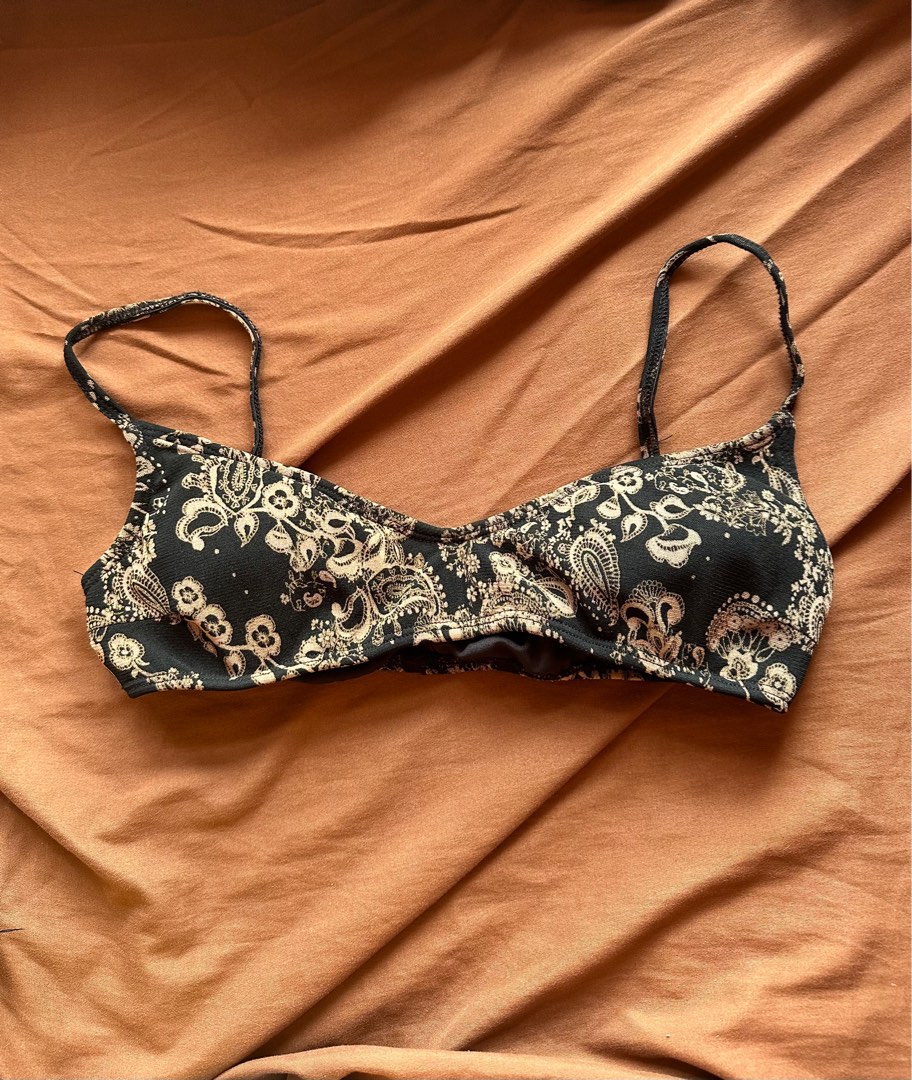 Helen Piece Piece Nude Paisley Set W Felize Skirt On Carousell