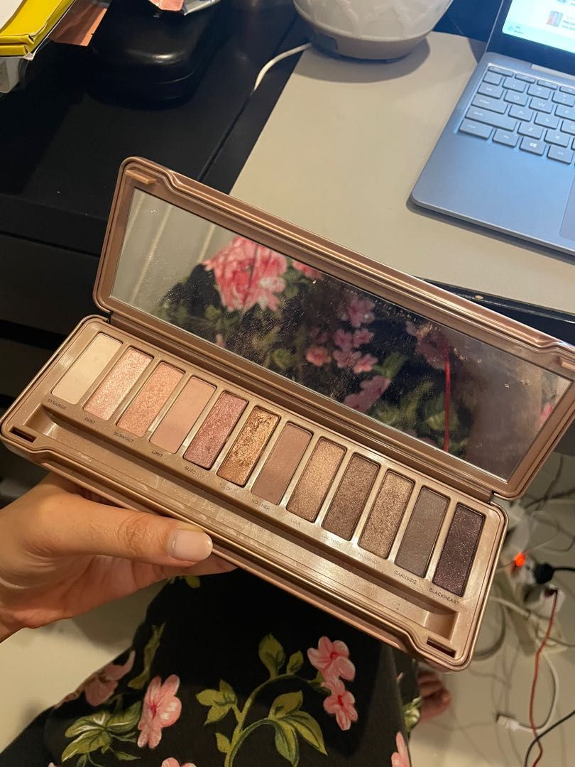 Naked Urban Decay Eyeshadow Original Kesehatan Kecantikan