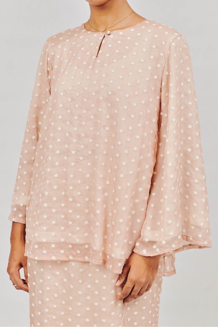 Saoi Kurung Kedah Embun Pagi Nude Women S Fashion Muslimah Fashion