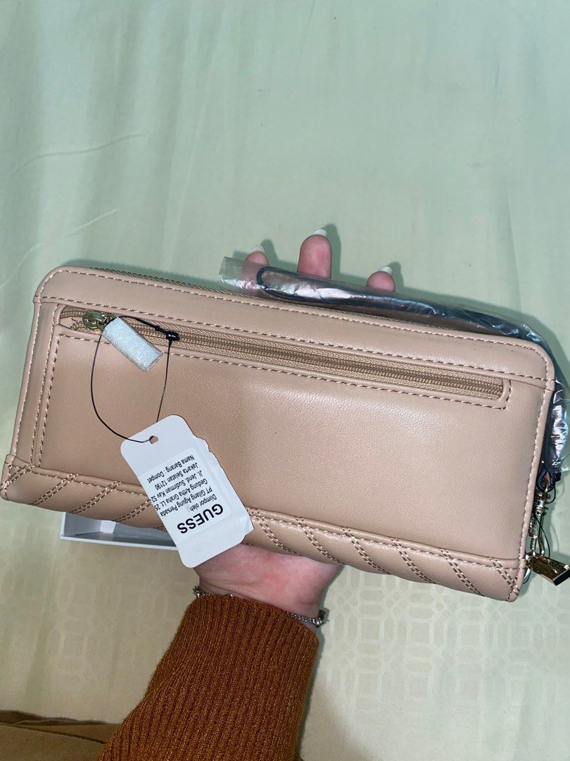 Guess Wallet Nude Pink Barang Mewah Tas Dompet Di Carousell