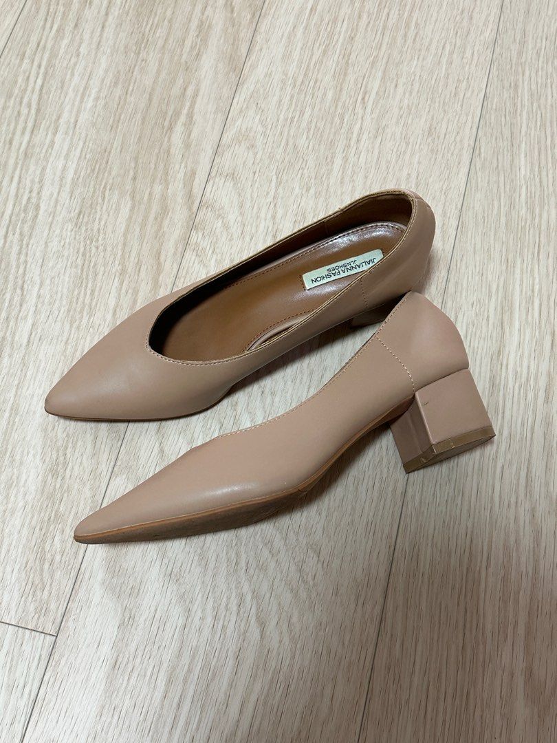 Minimalist Nude Block Heels Women S Fashion Footwear Heels On Carousell