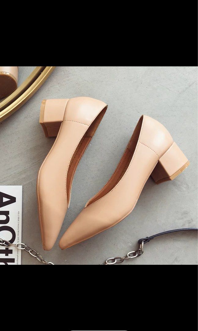 Minimalist Nude Block Heels Women S Fashion Footwear Heels On Carousell
