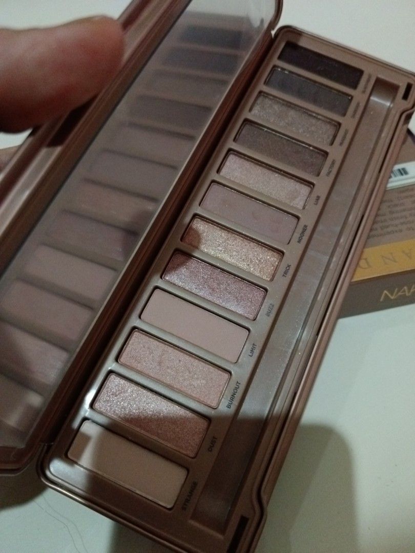 Naked Palette Kesehatan Kecantikan Rias Wajah Di Carousell