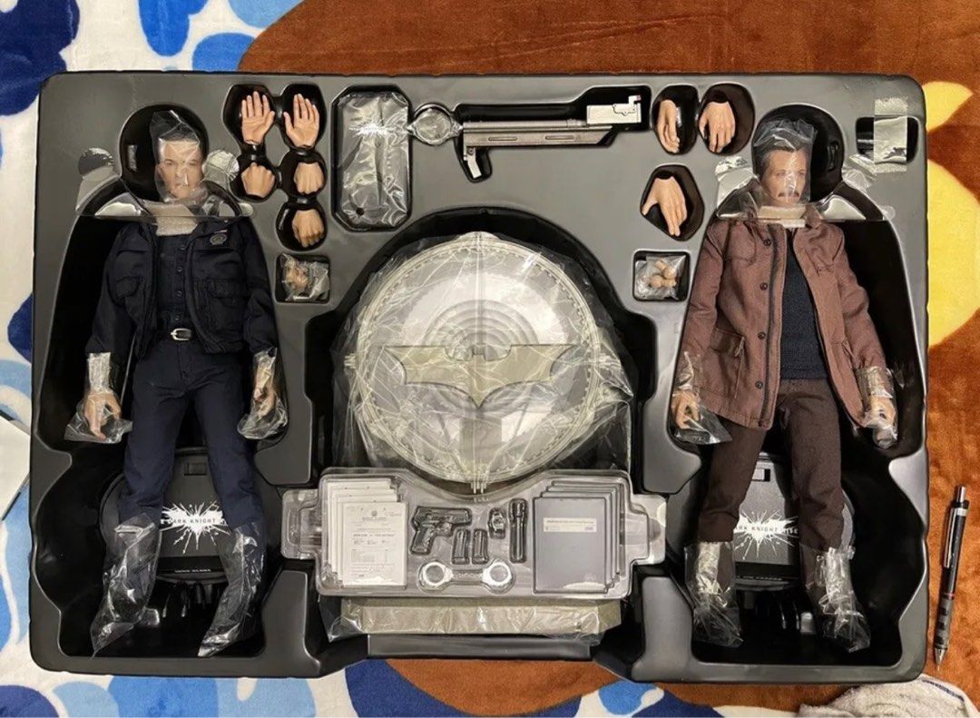 HOT TOYS Movie Masterpiece Series MMS THE DARK KNIGHT RISES John Blake And Jim Gordon