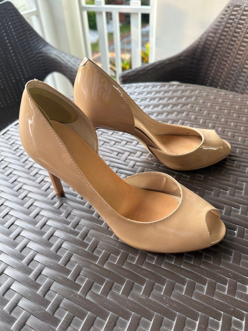 Nine West Nude Patent Heels Women S Fashion Footwear Heels On Carousell