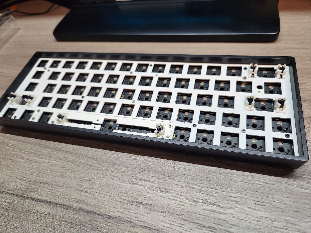 Gk Xs Wireless Bluetooth Hot Swappable Rgb Mechanical Keyboard Computers Tech Parts