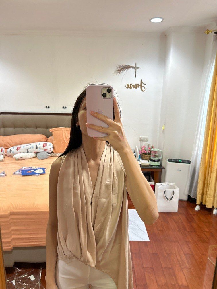 Satin Nude Pink Gobi Top Fesyen Wanita Pakaian Wanita Atasan Di