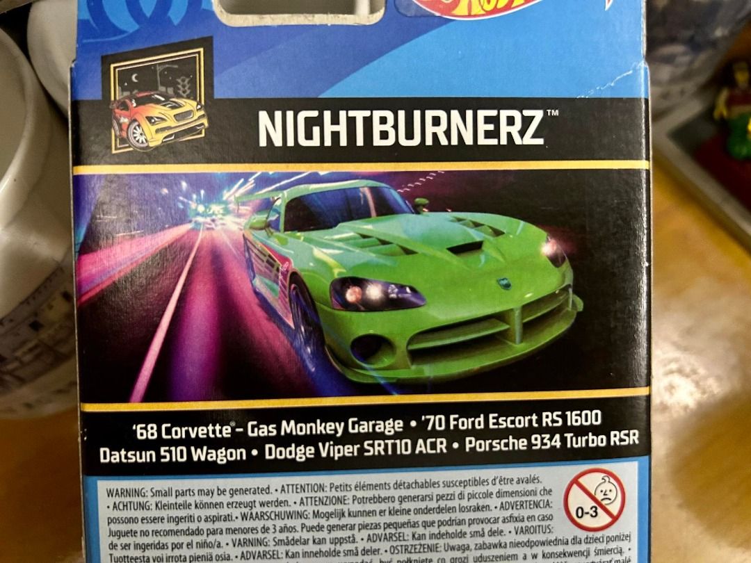 Hot Wheels NIGHTBURNERZ Pack Set HotWheels Datsun Wagon Ford