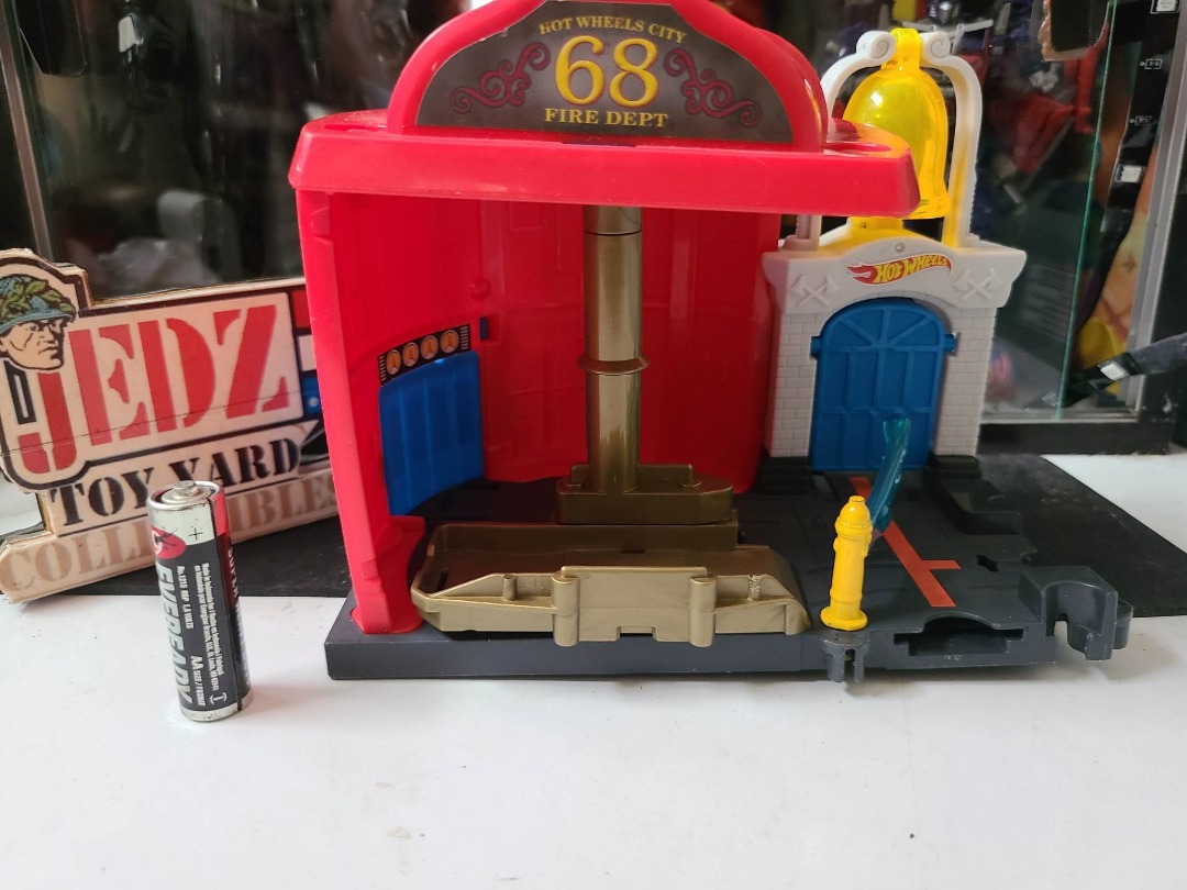 Hot Wheels City Downtown Fire Station Spinout Playset Car On Carousell