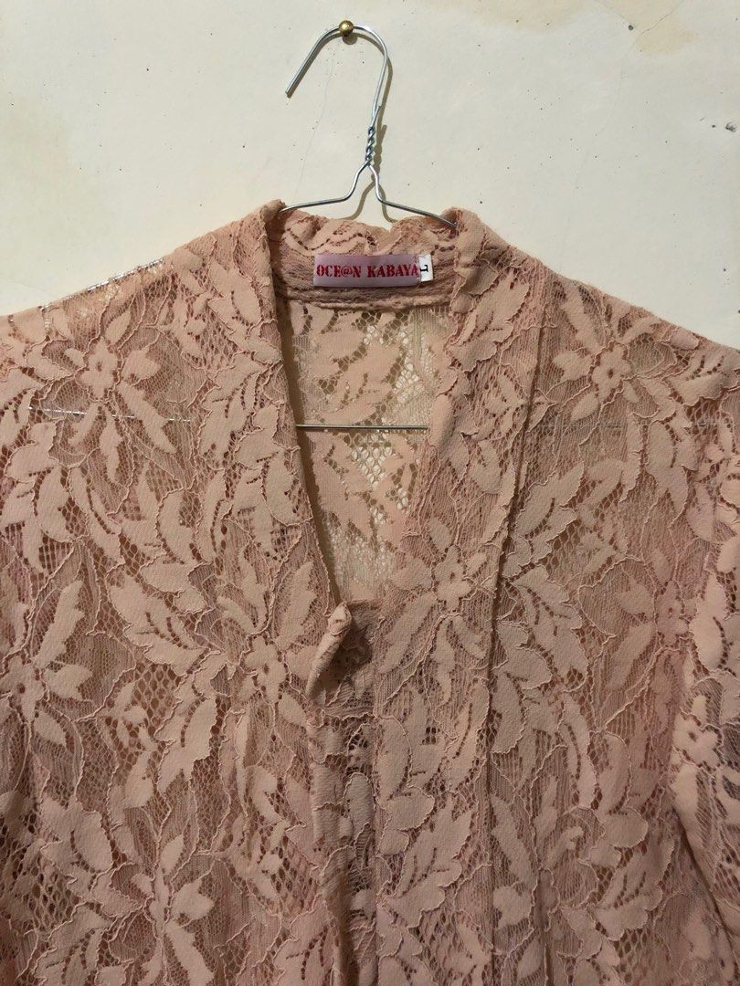 Kebaya Kutubaru Warna Nude Fesyen Wanita Pakaian Wanita Atasan Di