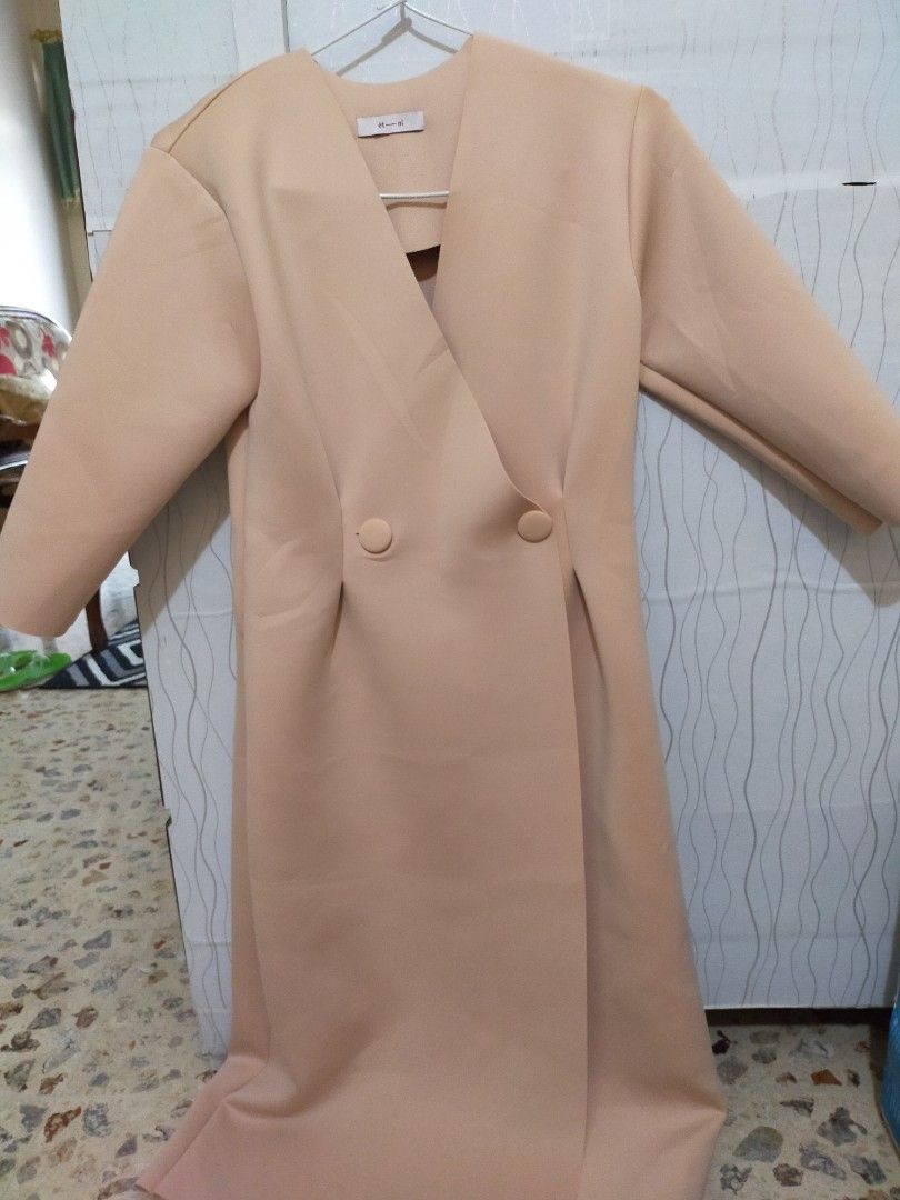 Shopetni Nude Dress Fesyen Wanita Pakaian Wanita Gaun Rok Di Carousell