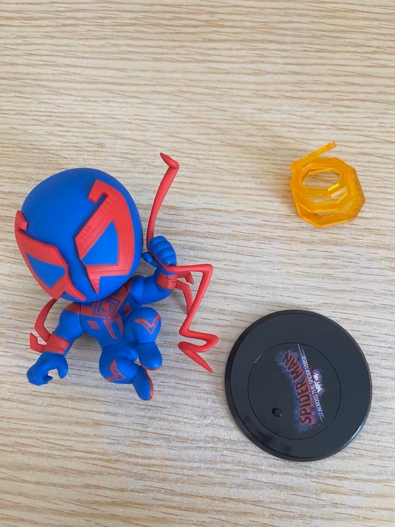 Hot Toys Debuts Spider Man Across The Spider Verse Cosbaby S Miles Morals Spider Man