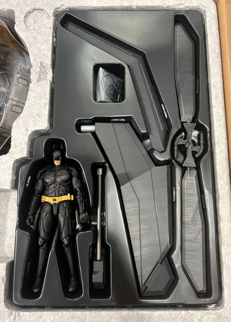 HOT TOYS MMSC THE DARK KNIGHT RISES THE BAT TH SCALE DELUXE COLLECTIBLE SET Hobbies