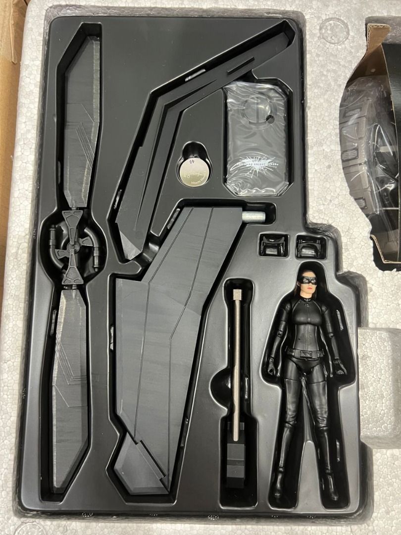 HOT TOYS MMSC THE DARK KNIGHT RISES THE BAT TH SCALE DELUXE COLLECTIBLE SET Hobbies