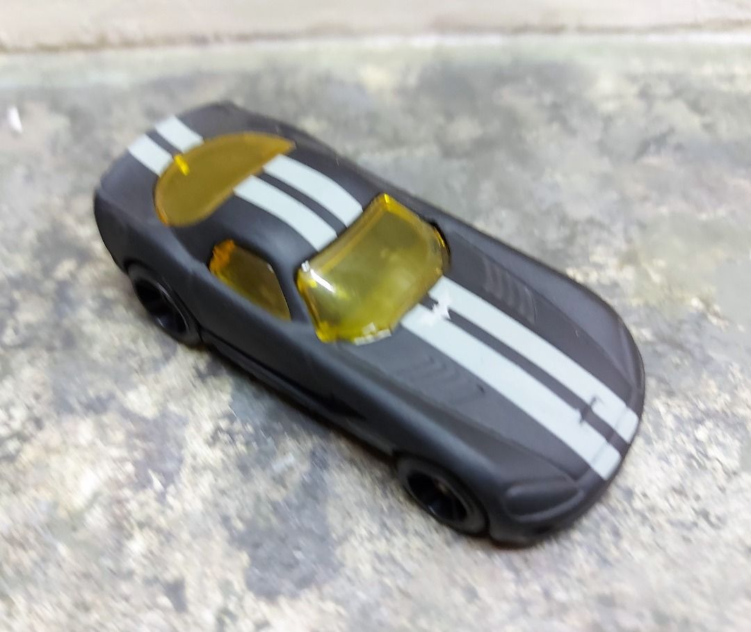 Hot Wheels 2007 Batman Begins Gotham City Pack Series 06 DODGE VIPER On Carousell