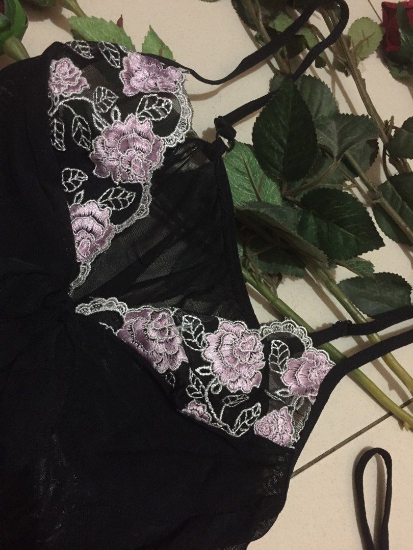 Lingerie Hitam Bunga With Cd Baru Fesyen Wanita Pakaian Wanita Atasan Di Carousell